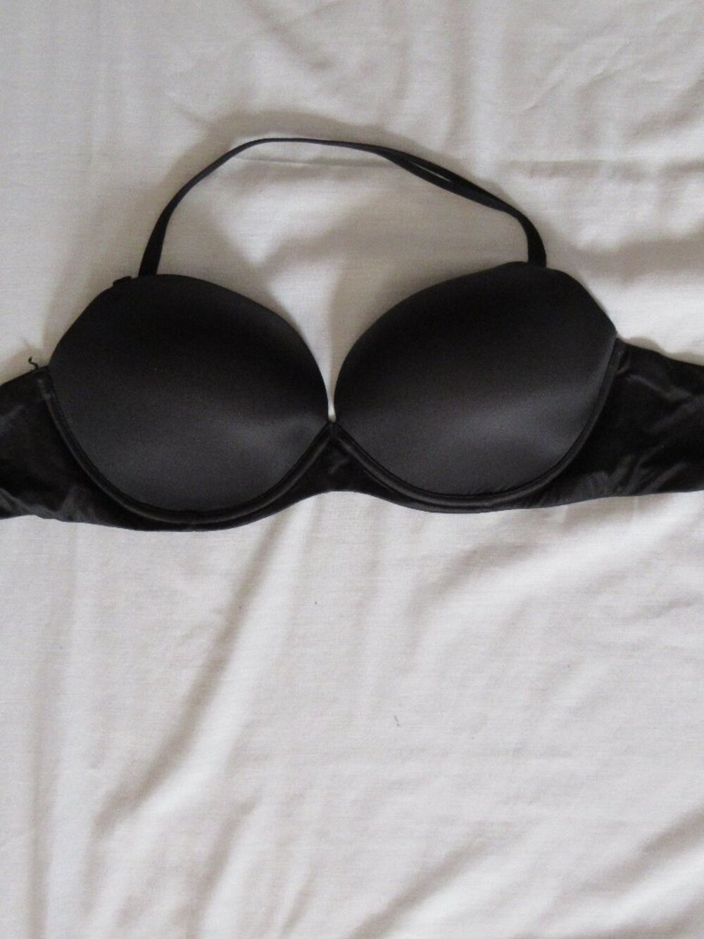 Victoria's Secret Strapless Pushup 36DD - black